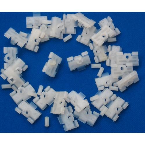 20pcs Lower Ledge Moulding Nylon Clip Fastener 006-988-30-78 Car Clips For Benz 260E 300E 300TE 300D 300TD 1987-1989