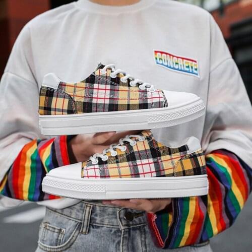 Unisex Womens Canvas Shoes Harajuku Low Sneakers Women Casual Flats Designer Yellow Checkered Vulcanize Shoes Plimsolls Women