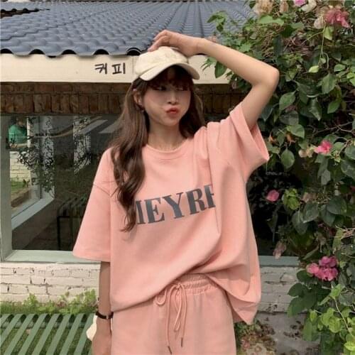 2021 Summer New Womens Suit Korean Ins Tide Suit Short-sleeved T-shirt Shorts Two Piece Set Students Loose Sports Leisure Suits