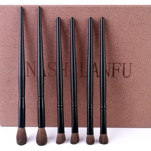 Single Makeup Brush Eye Shadow Brush High Gloss Brush Nose Shadow Brush Loose Powder Brush Beauty Tool Wooden Handle Horsehair