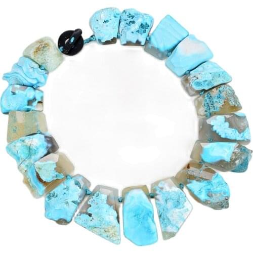 GG Jewelry 18" Top-Drilled Blue Agate Onyx Clasp Necklace