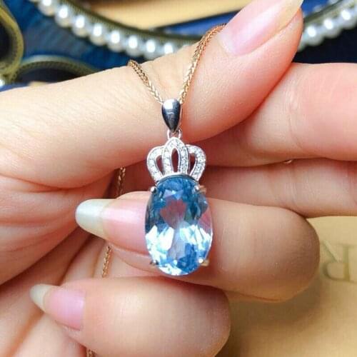 New Fashion Temperament Crown Pendant Necklace Female Four-claw Inlaid Sea Blue Zircon Necklace Jewelry
