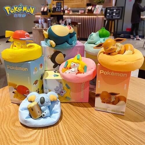 Fashion Pokemon Figures Toys for Childrens Gifts Classic Pokémon Model Toys for Boys Pokemon Keychian Coll Men Keychian Dolls