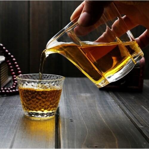 Hammer eye pattern glass fair cup thickened large hammer pattern tea cup hand-made uniform glass crystal glass cup