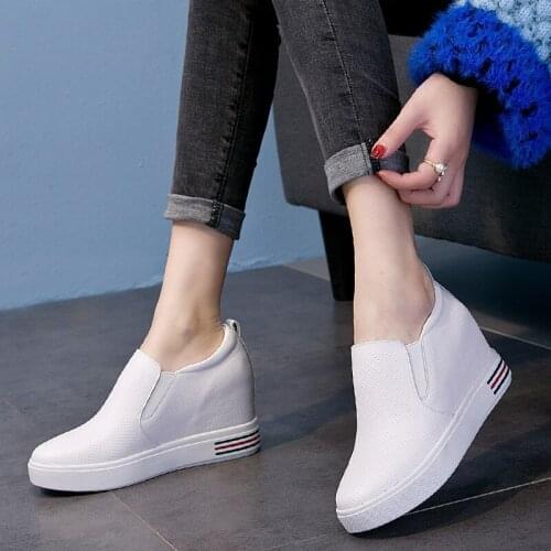 GJKLAS Women's Sneakers