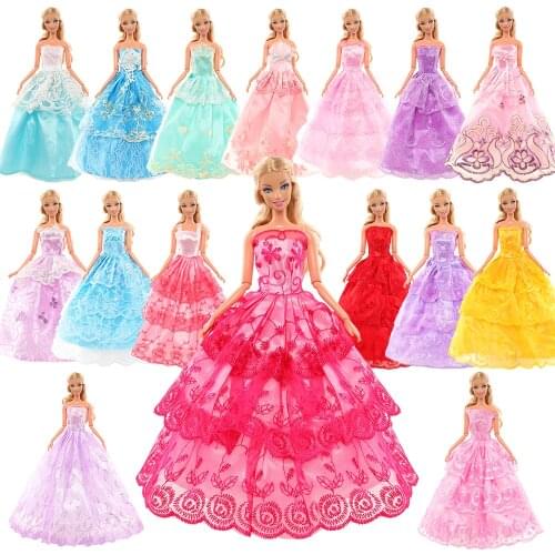 Fashion 15 Items/Set Doll Accessories=5 Dresses Random Pick +10 Shoes Wedding Noble Party Gown Clothes For Barbie Doll Outfit