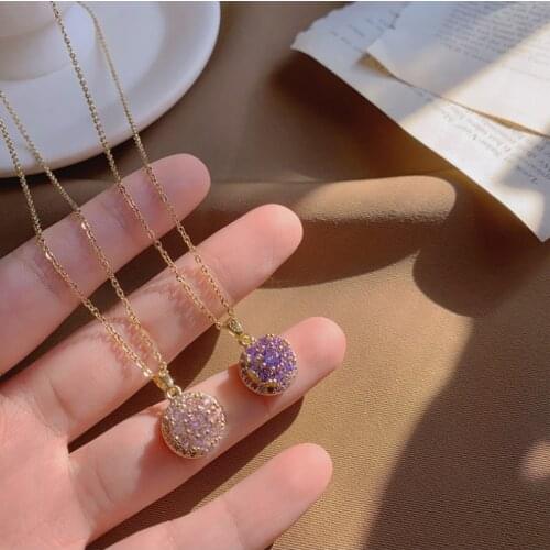 New Fashion Light Zircon Titanium Steel Necklace Womens Super Flash Rotatable Pendant Temperament Choke Clavicle Chain Necklace