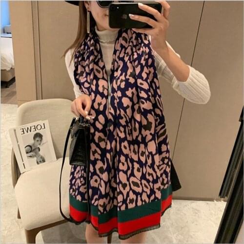 New Products In Autumn and Winter 2020 Imitation Cashmere Womens Warm Scarf. European and American Sexy Leopard Print Shawl