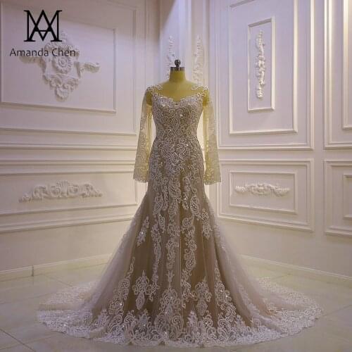 Simple Elgant Long Sleeve Lace Appliques Champagne Wedding Dress
