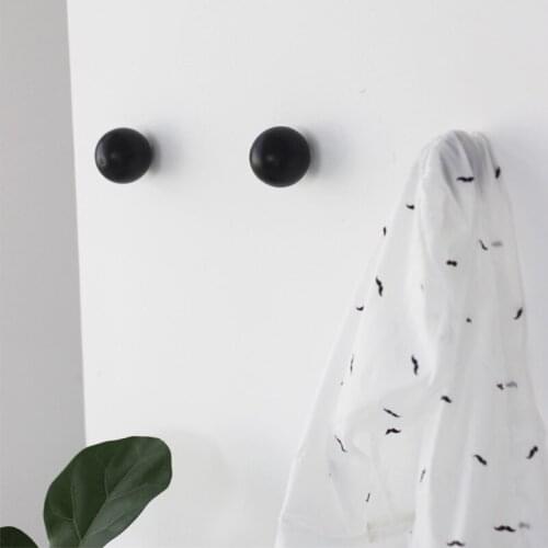 Wooden coat rack plus balls creative design minimalist Scandinavian style wooden hook load-bearing screws Get wild