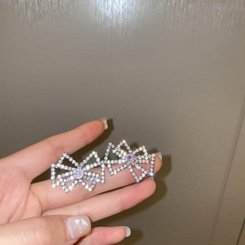 Korean Fashion Sparkling Zircon Inlaid Bowknot Stud Earrings for Women Statement Hollow Geometric Piercing Earring Party Jewelry