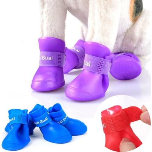 4pcs S/M/L Pet Dog Rain Shoes Anti Slip Waterproof Pet Dog Cat Rain Shoes 4 Colors Rubber Boots for Four Seasons