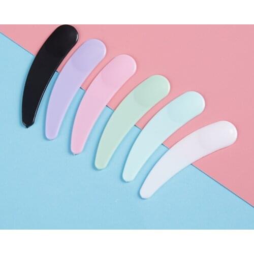 30pcs Mini Disposable Cosmetic Spatula Scoop Plastic Spoon Facial Mask Stick Makeup Tools Face Accessories Eye Cream Stick