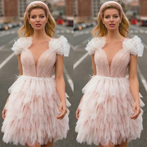 Light Pink Ruffles Short Prom Dresses Tiered Skirts V Neck Party Celebrity Gowns Red Carpet Evening Dress