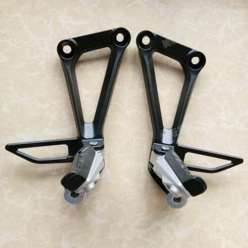 2pcs Black Sliver CNC Aluminum Universal Motorcycle Motor Bike Folding Footrests Footpegs Foot Rests Pegs Rear Pedals Set Parts