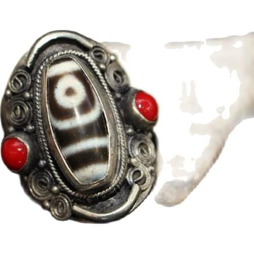 Chinese Old Craft Made Old Tibetan Silver Inlaid Green Jade Silver Ring