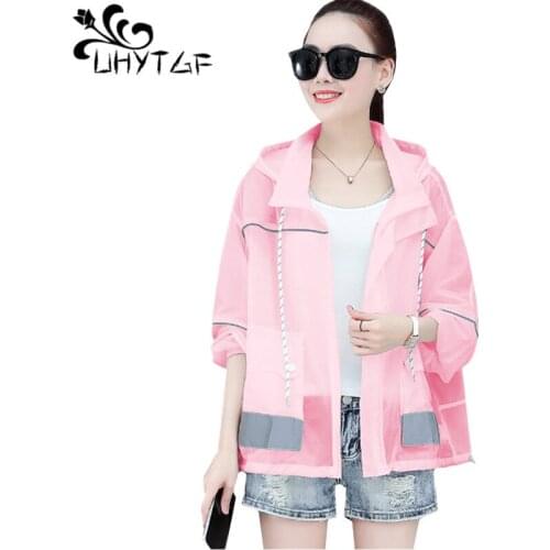 UHYTGF Womens Oversized tops hooded outdoor summer coat Korean breathable short sun protection clothing Anti-UV thin jacket 1634