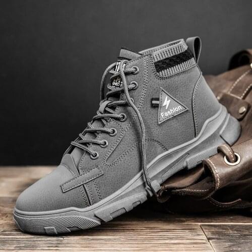 2020 new breathable mens designer shoes leisure male outdoor popular style of men casual shoes working shoes high quality