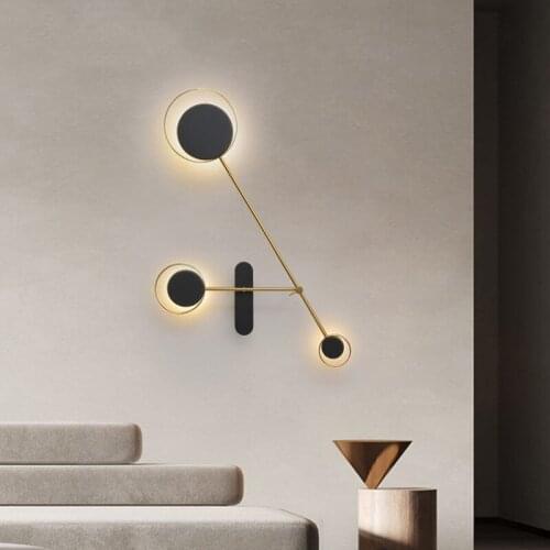 Postmodern Loft Light Luxury Rotatable Arms Led Wall Lamp Creative Retro Bedroom Living Room Stairs Decor Wall Lighting Sconce
