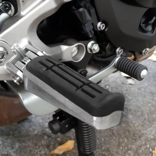 Motorcycle Front Footrest Foot Pegs Pedals For Yamaha Fjr 1300 Fz1 Fz400 Fz6R Xjr400 Yzf 1000 R1 Yzfr1 Xjr1200 Xjr1300 Tdm 900