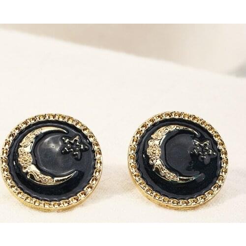 New Ins Black Enamel Round Stud Earrings for Women Girl Carved Moon Star Vintage Stud Earring Temperament Party Jewelry Gift