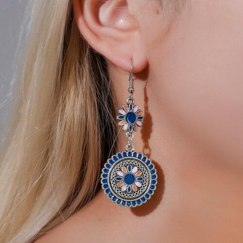 Vintage Long Drop Daisy Flowers Earrings for Women Ethnic Circle Round Bohemia Fashion Jewelry Dangle Earring Female Accessories