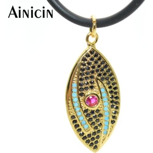 10pcs New Arrival Horse Eye Shape Green And Black Rhinestone Setting Gold Color Pendants for Fashion Women Jewelry Necklace