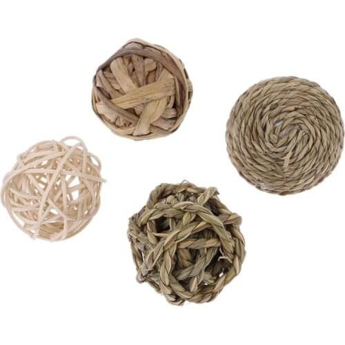 4Pcs Pet Small Animal Activity Play Chew Natural Ball Toys for Rabbits Guinea Pigs Gerbils