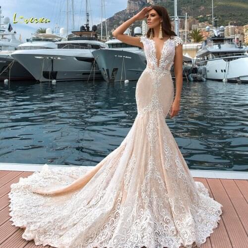 Loverxu V-neck Wedding Dresses