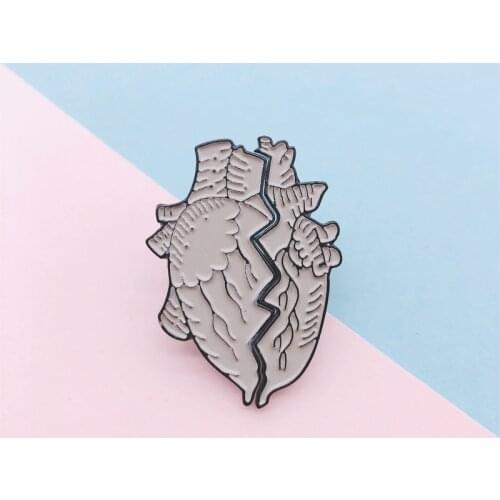 Cartoon Fun Halloween Gift Grey Heart 2/Set Enamel Brooch Alloy Badge Denim Clothes Bag Pins Cute Punk Woman Jewelry Gifts