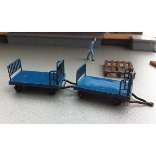 4pcs / lot 1/87 Model Train ho scale diy architectural station luggage trailers material sand table model kit materials