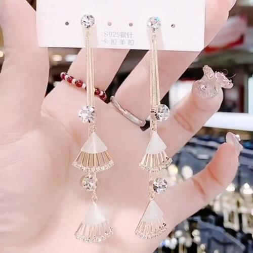 French ladies white opal earrings acrylic long tassel dress pendant long tassel detachable earrings elegant gift jewelry