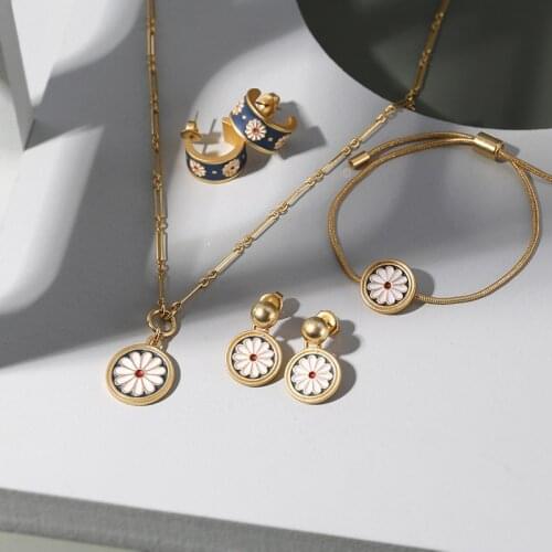 Vintage Enamel Glaze Daisy Artistic Hipster Necklace Earrings Bracelet