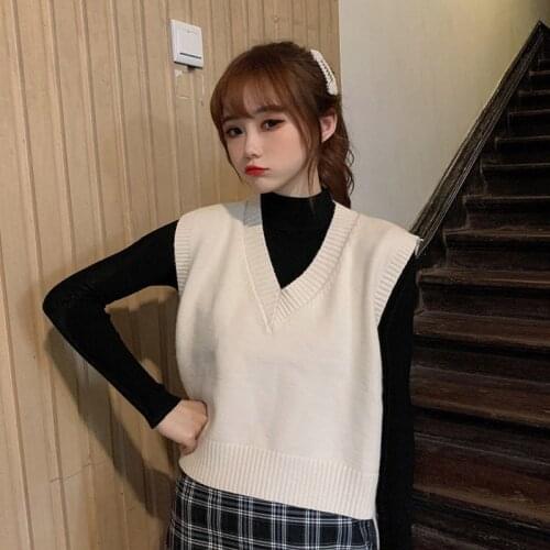 Fashion Women Sweaters Casual V-neck Sleeveless Vest Loose Female Pullover Sweaters