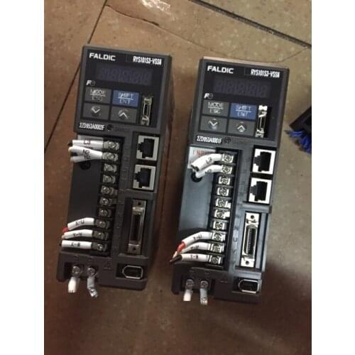 RYS101S3-VSS6 servo driver , used in good condition . 80% appearance new , good working , free shipping