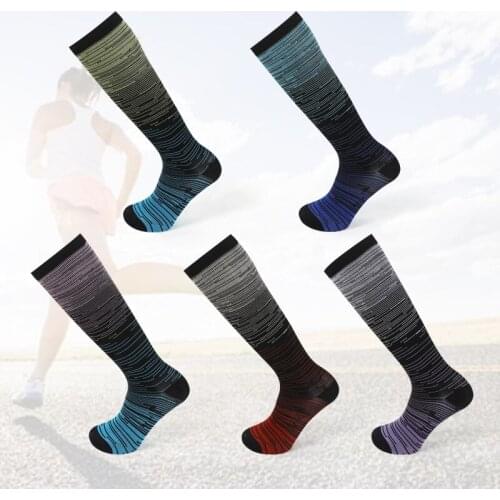 LEOSOXS Men's Knee-high Socks