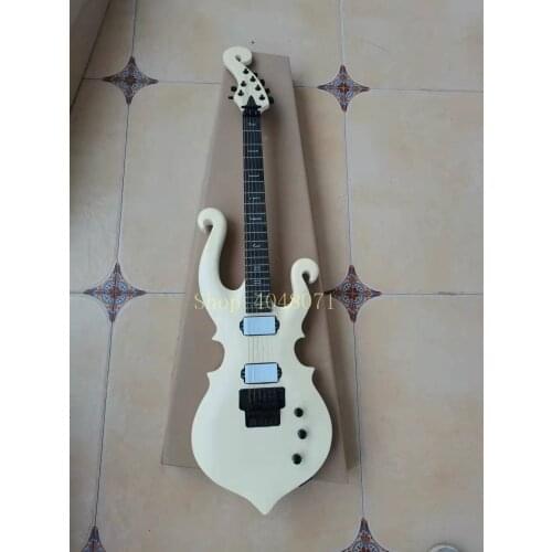 Factory Custom 6 Strings Red Electric Guitar,527mm Scale Length,Rosewood Fingerboard,Tremolo System,Offer Customized