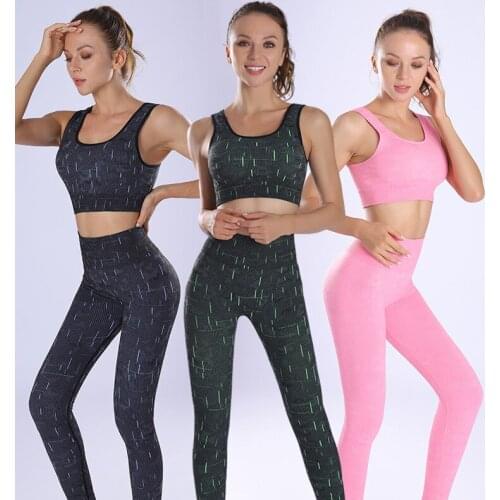 Running Yoga Set Seamless Women SportsWear High Waist Gym Leggings Workout Outfits Reflective Fitness Clothing Sports Set