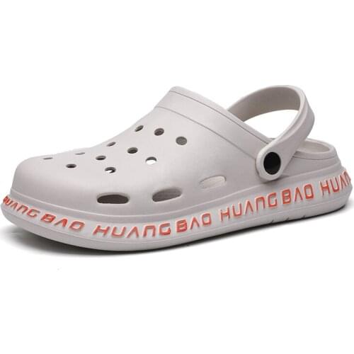 Couple Models Women Sandals Crocks Summer Hole Shoes Men Sandals Crok Rubber Clogs Women Unisex Garden Shoes Crocse Beach Flat