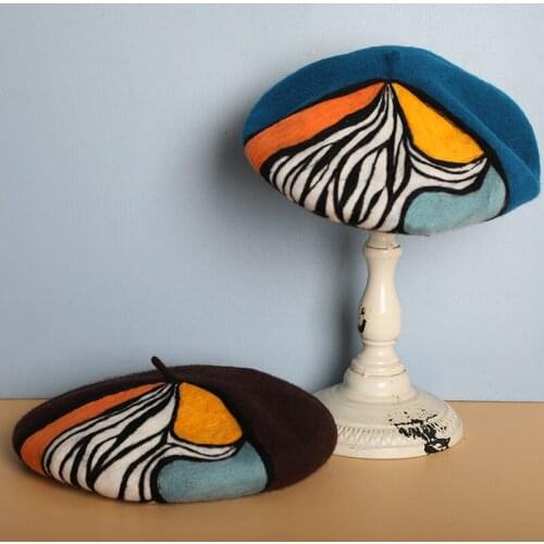 Womens Hat Creative Black Lines Vintage Artist Beret Street Fashion Handmade Woolen Felt Winter French Hats Party