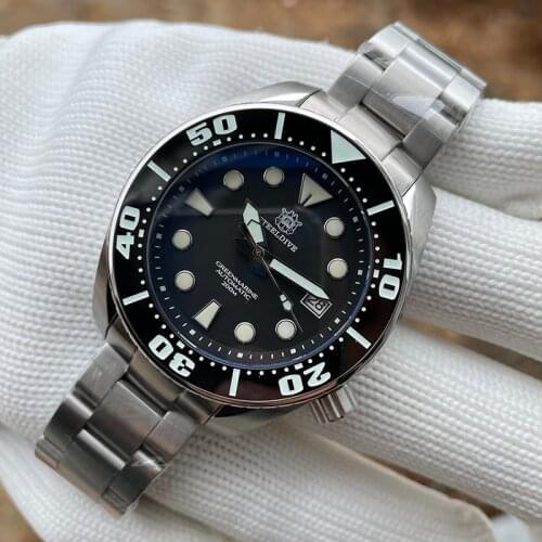Steeldive Mens Diver Watches Men Automatic Watch Mechanical Wristwatch 20Bar Waterproof C3 Luminous NH35 Sapphire Ceramic Bezel