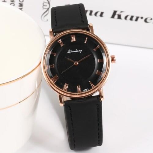 2020 New Arrival Retro Roman Numberal Leather Quartz Watches Luxury Womens Watch Fashion Simple Pointer Ladies Wristwatch
