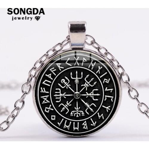 SONGDA Brand Vikinger Viking Compass Chain Necklace Legendary Nordic Runes Odin Symbol Amulet Round Pendant Necklace Men Jewelry