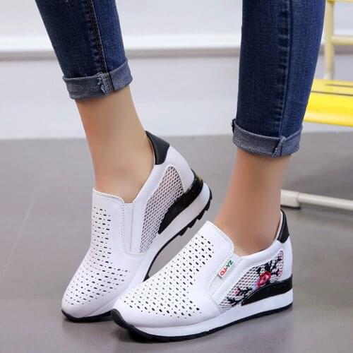 Women Casual Shoes Summer Spring Slip on Loafers Flower Mixed Colors Hollow Out Increasing Internal Height White Sneakers 35-40