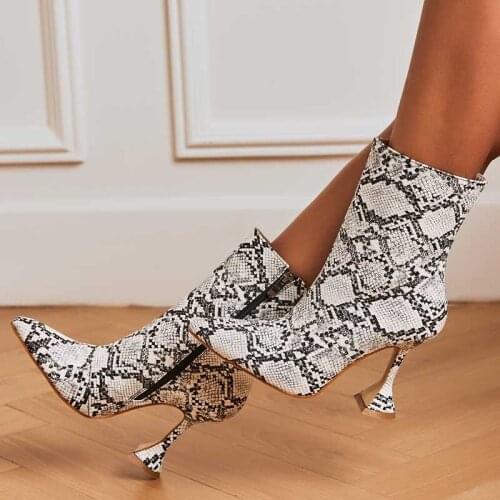 Women Side Zip Boots Snake Print Ankle Boots High heels Fashion Pointed toe Ladies Sexy shoes 2021 New Chelsea Boots