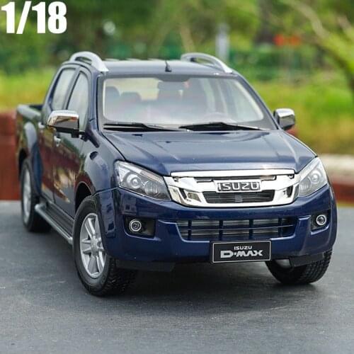 1:18 ISUZU D-MAX Alloy Pickup truck Model Metal Die cast Car Toy For Kids Gifts Toys Collection Free Shipping