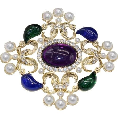 Ydgy antique palace Vintage pearl cashmere coat Brooch female hollow flower pin accessories factory wholesale