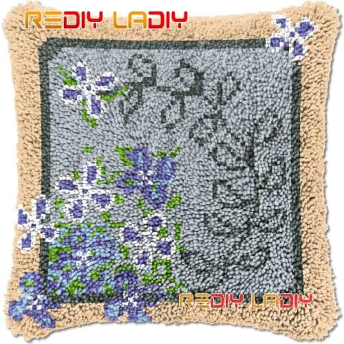 Latch Hook Cushion Blue Flowers DIY Needlepoint Kits Chunky Acrylic Yarn Arts Crocheting Lofty Pillow Case Hobby & Crafts