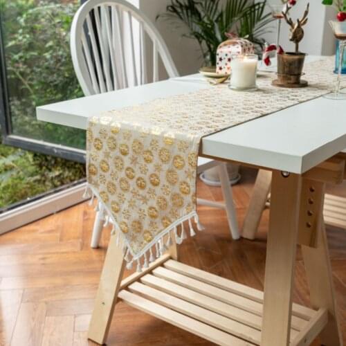 Chinese Bronzing Christmas Table Runner Cotton And Linen Printing Fringe Border Birthday Party Wedding Decoration Table Runner