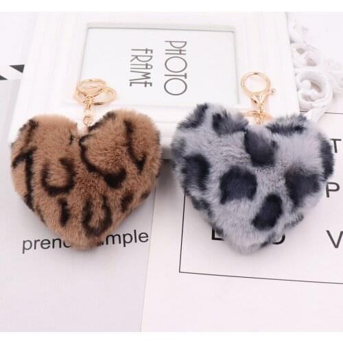 Winter explosio Faux Rabbit Love Keychain Fur Pom Pom Keychains Leopard print Fluffy Keychain Porte Clef Porte Clef Pompom
